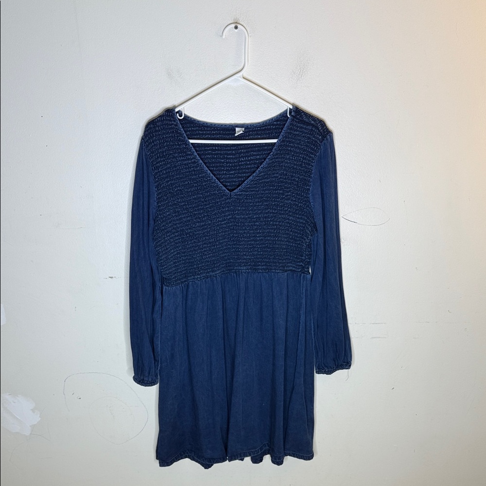 Old Navy Textured Chambray Navy Smocked Long Sleeve Dress Size Large